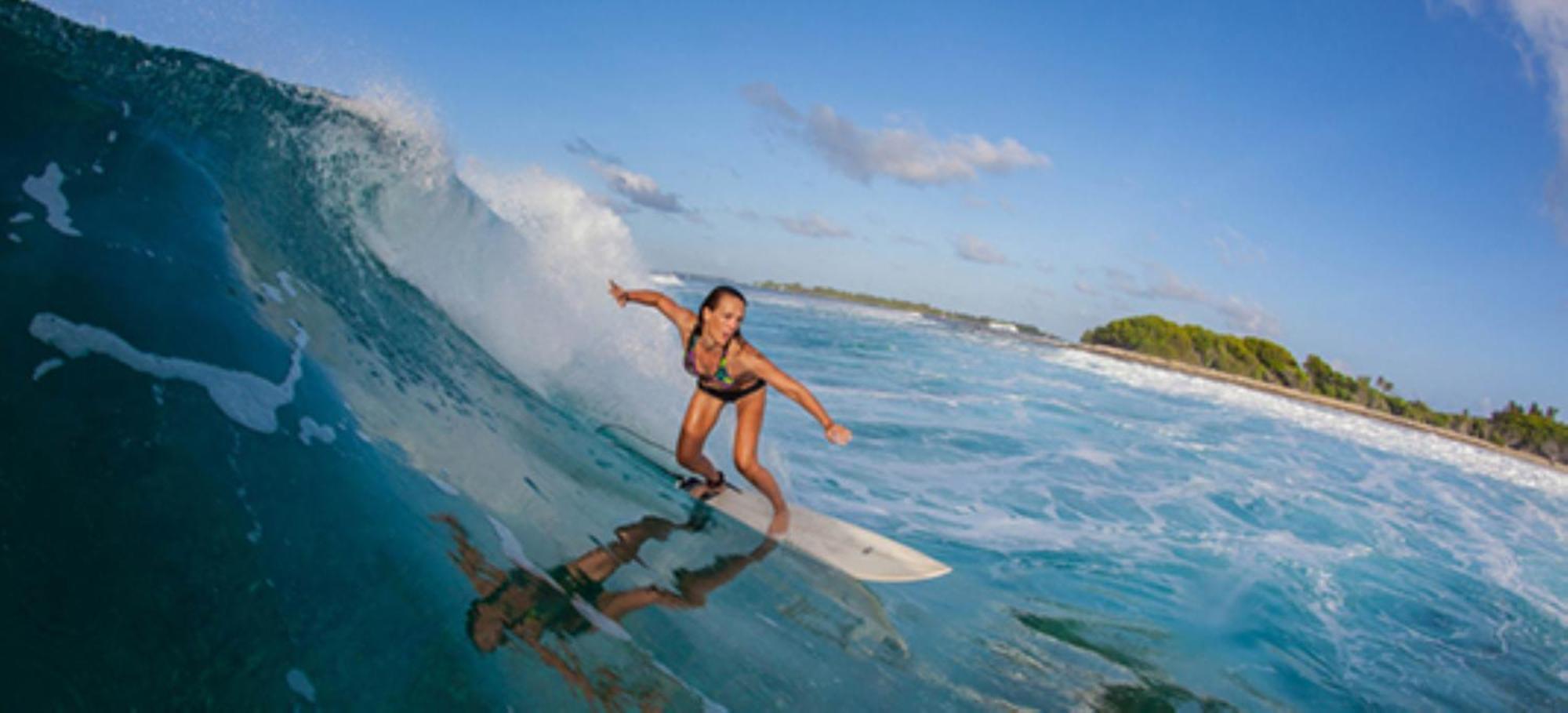 Batuta Maldives Surf View Hotell Thulusdhoo Exteriör bild