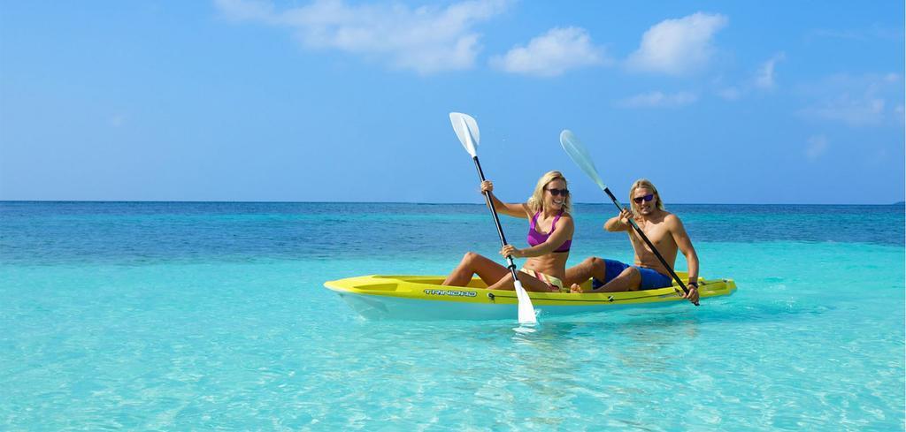 Batuta Maldives Surf View Hotell Thulusdhoo Exteriör bild